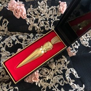 Authentic Christian Louboutin Velvet Matte Lip Color